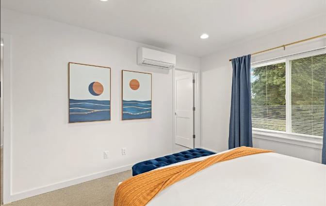 Rick Reynolds's room
