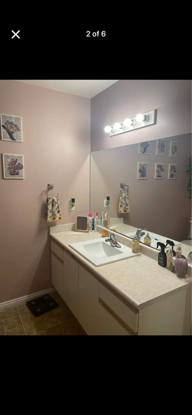 Kennedy Grothen's room