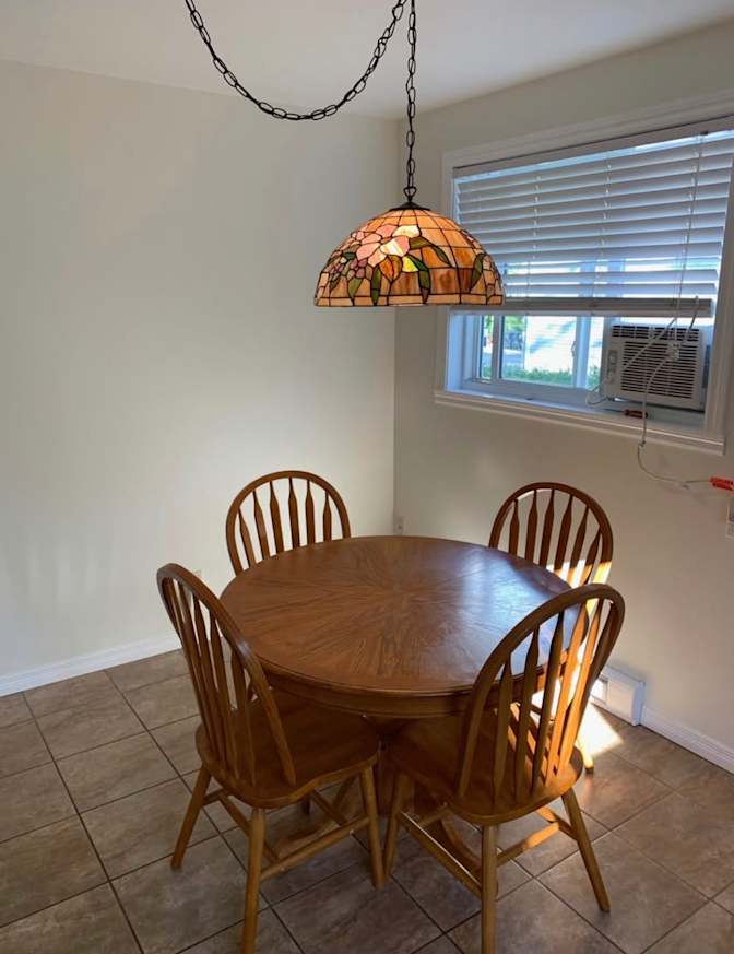 Stephanie Schmidt's room