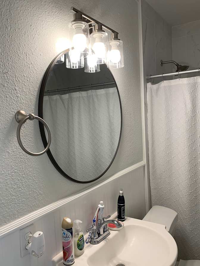 Marie shaug's room
