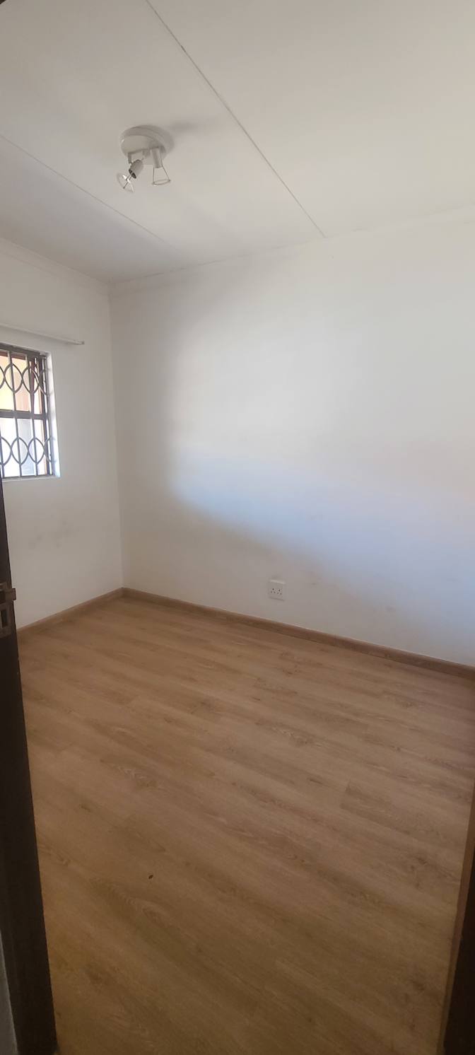 Moreblessing's room