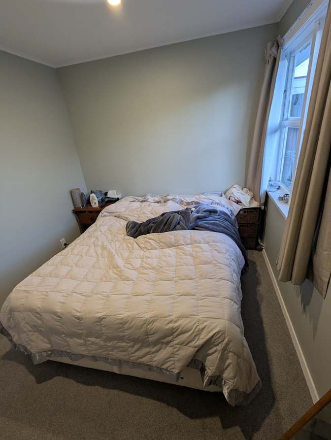 Ben Hard's room