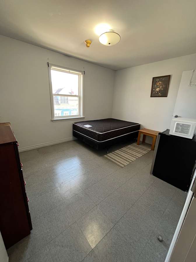 Joel McCarthy's room