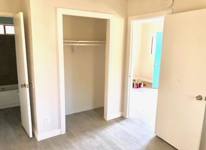 Jansem's room