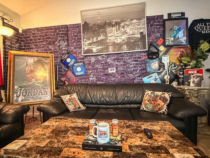 Silas's room