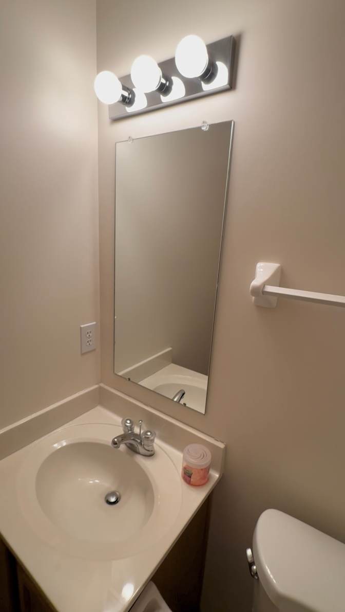 Vine's room