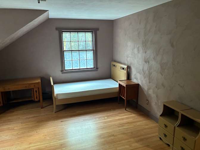 Damon's room