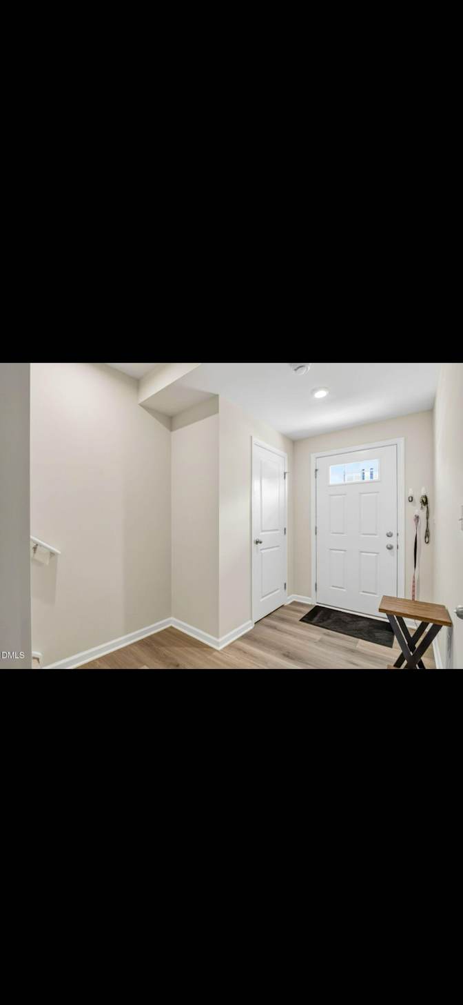 Jasmine's room