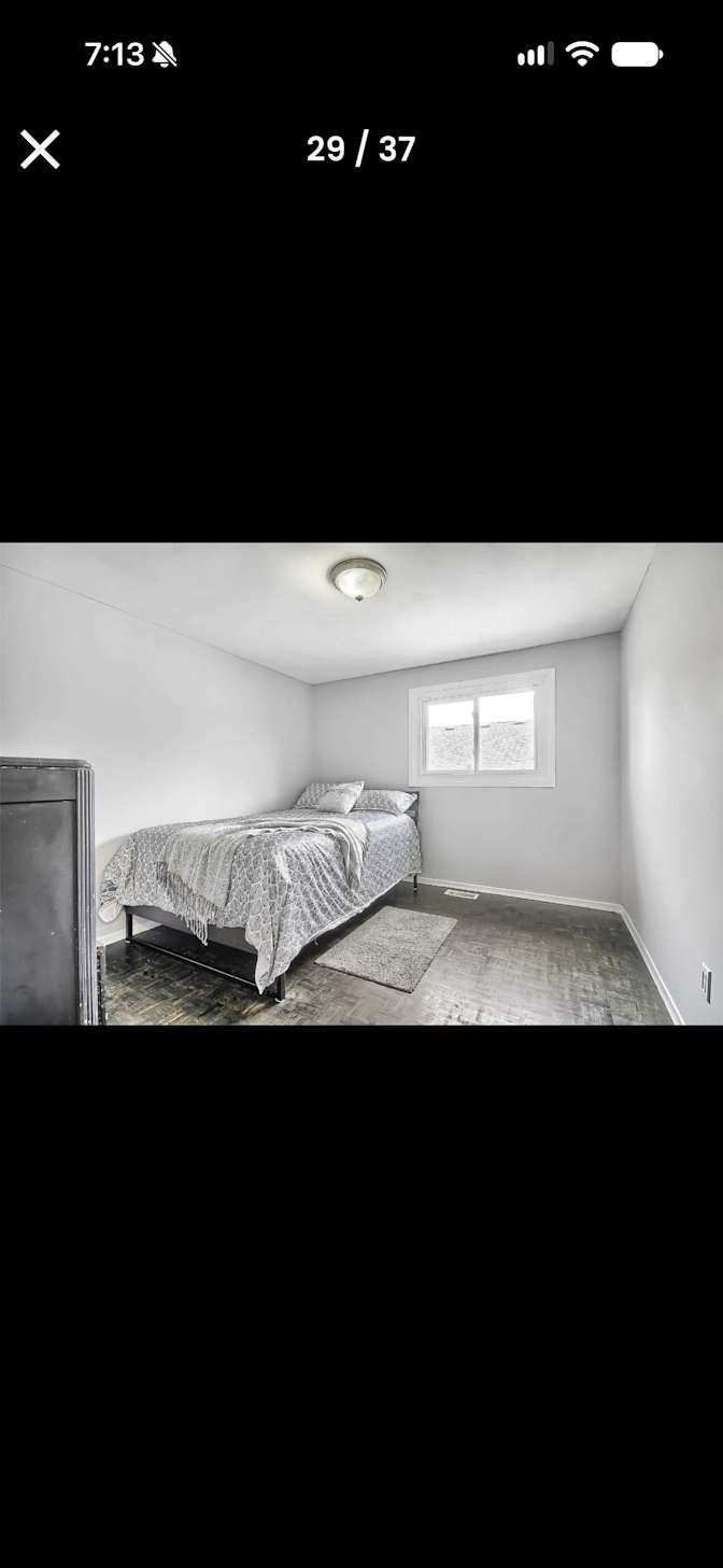 Jennifer's room