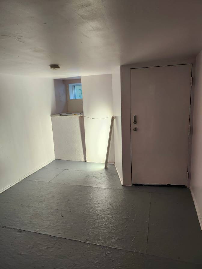 john's room