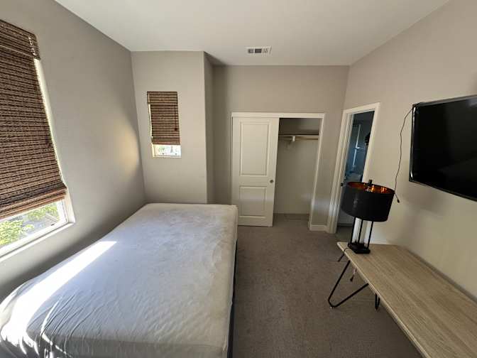 London's room