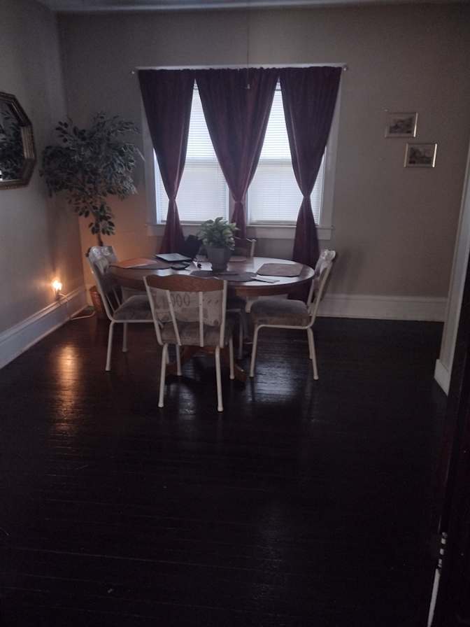 Tony's room