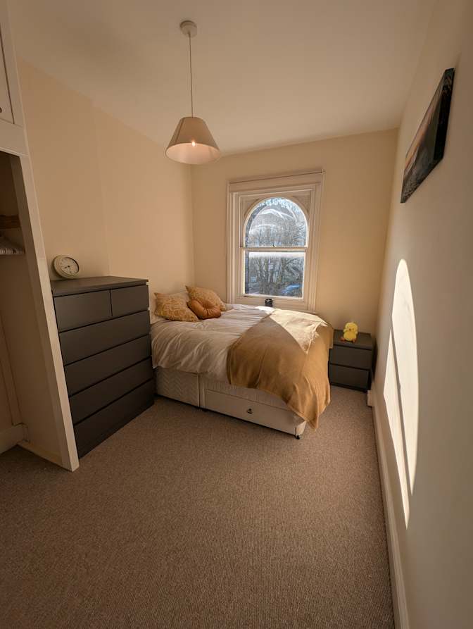 Bez's room