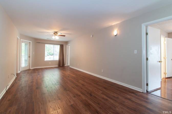 Alcove Rooms's room