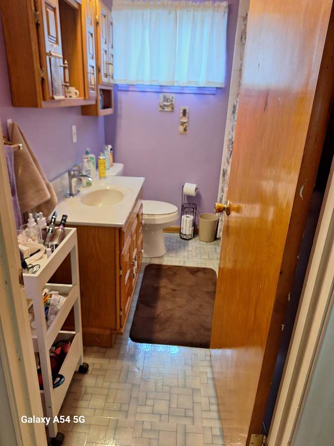 Linda's room