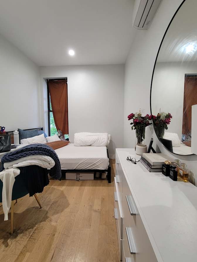 Ella's room