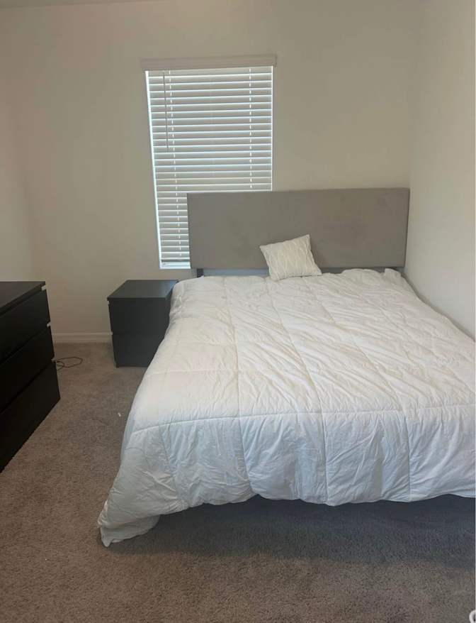Diamond Molyneaux's room