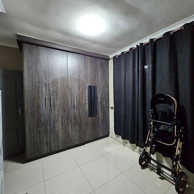 Sipho's room