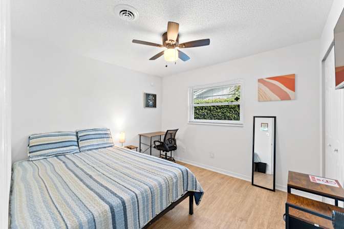 PadSplit's room