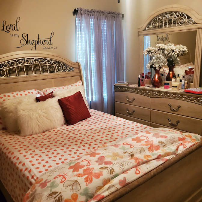 Shaunah's room