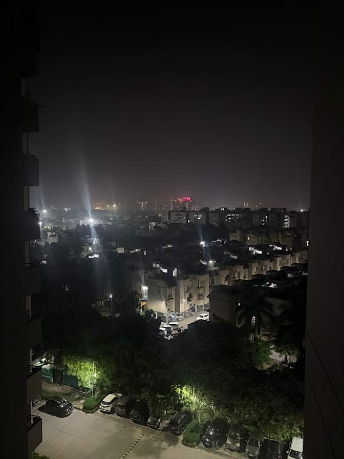 Aditi chaudhary's room