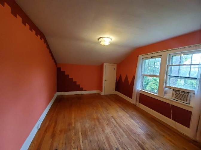 Andrea's room