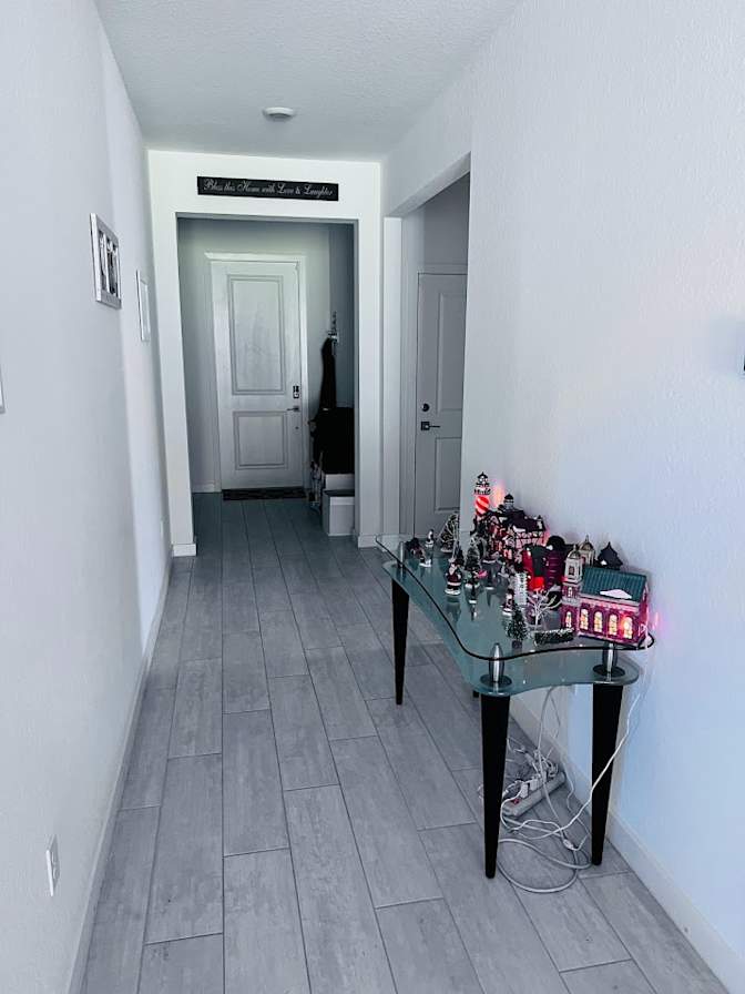Jenny's room