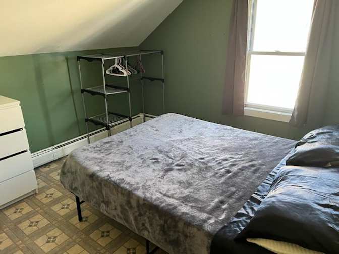 Deogie's room