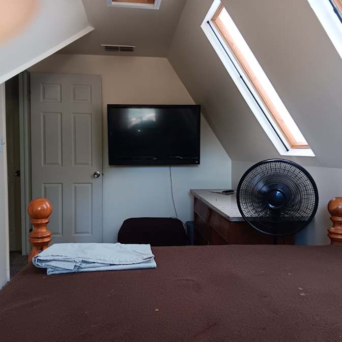 Neal Murray's room