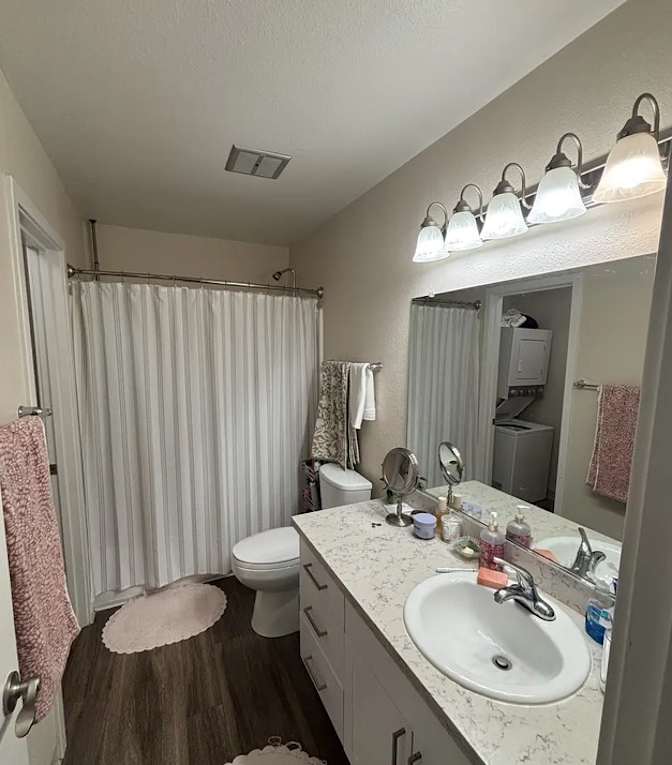Veronica's room