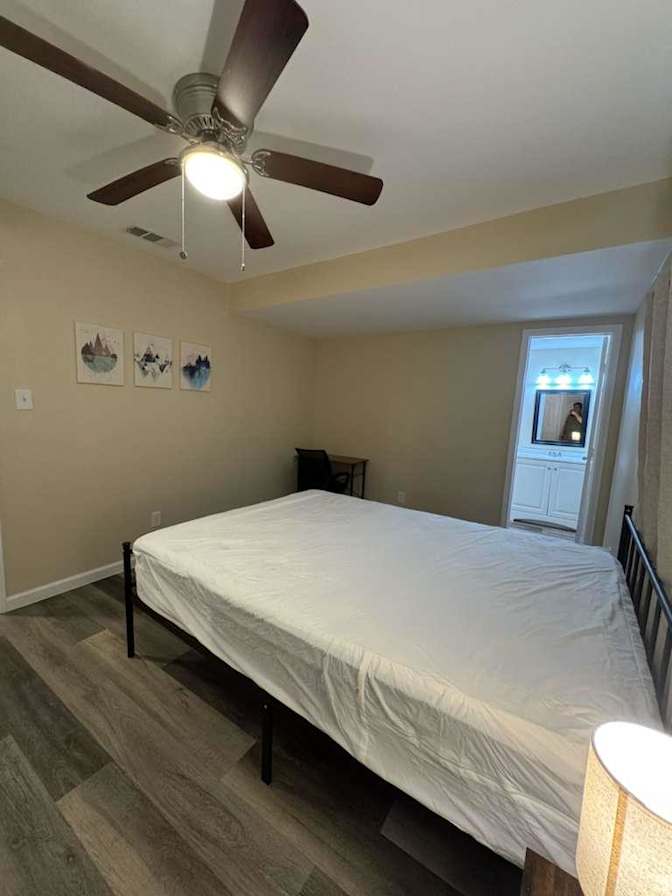 PadSplit's room