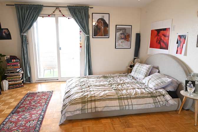Victoria's room
