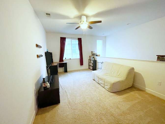 Kailyn's room