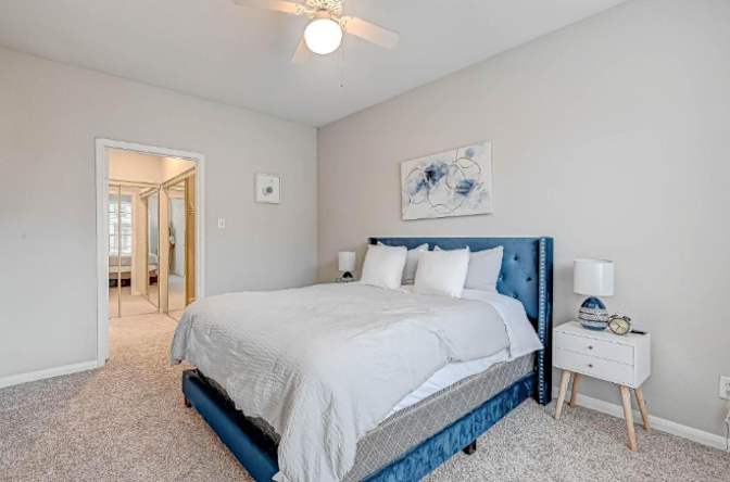 Caroline Henny's room