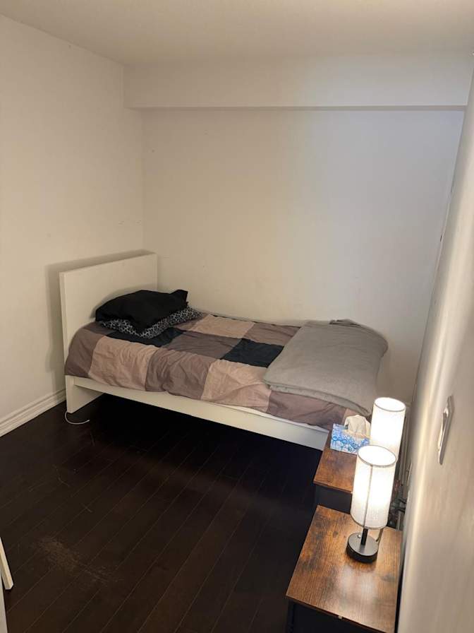 Hussain Javed's room