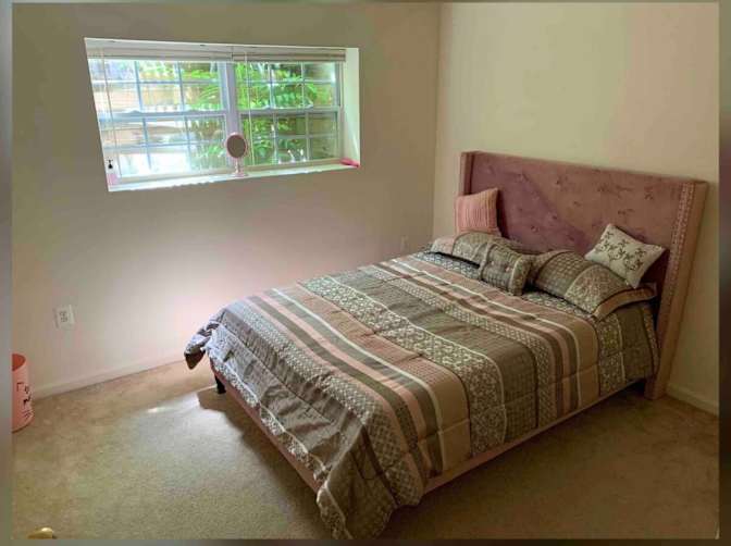 Chloe's room