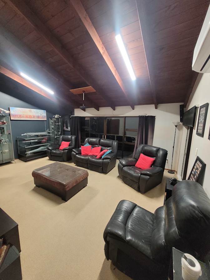 Ben Tucker's room