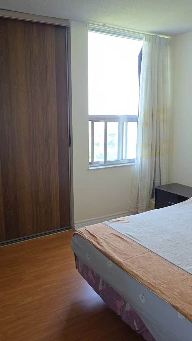 Tien Li's room