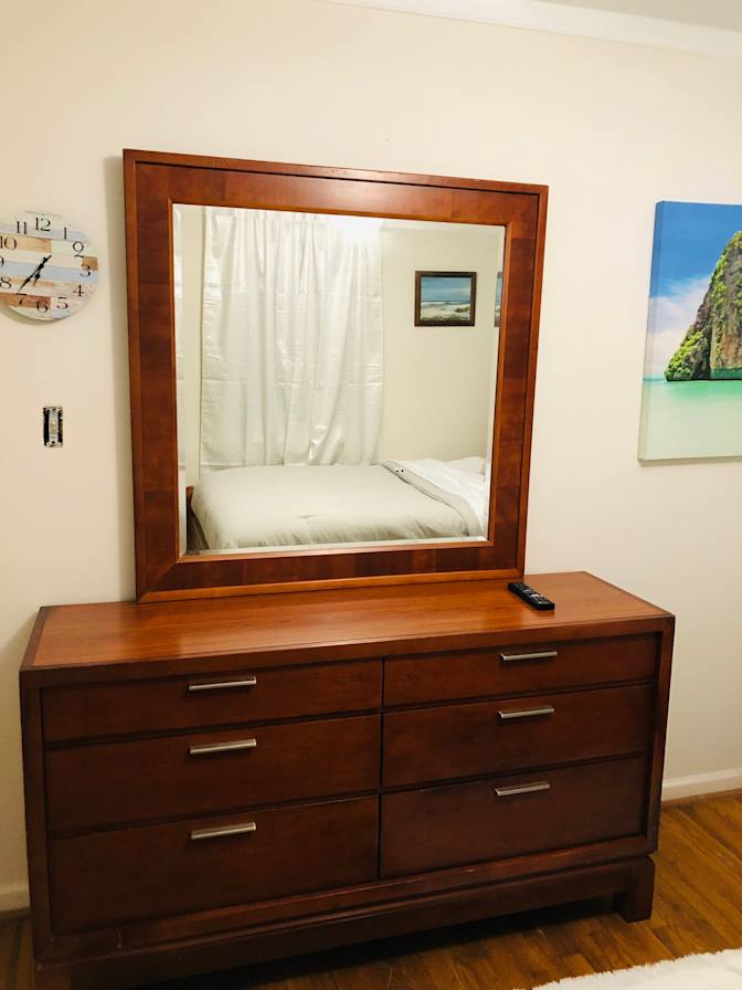 Nieves Celi's room
