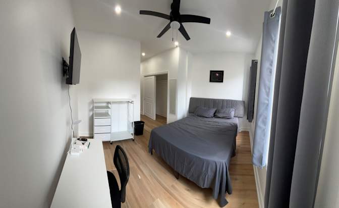 Thaddeus Harrington's room