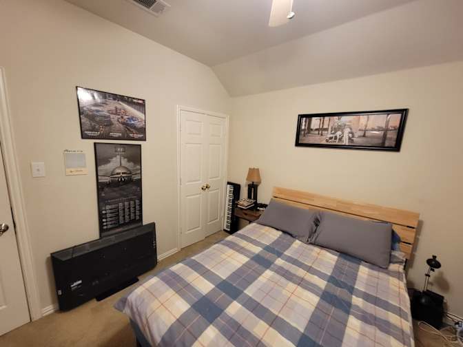 Zoey's room