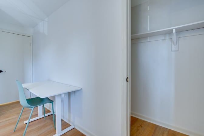Stephanie's room