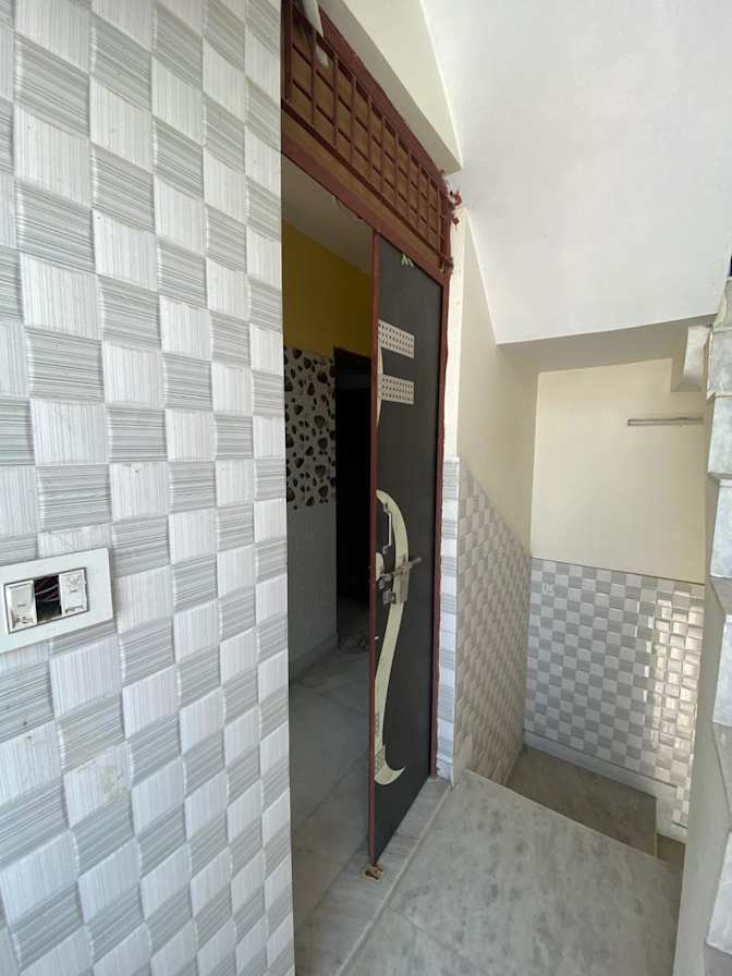 AMIT YADAV's room