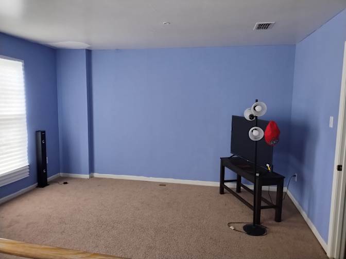 Cris P Wilson's room