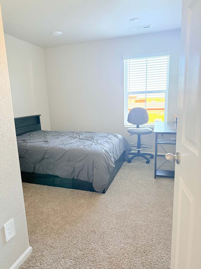 Deya's room