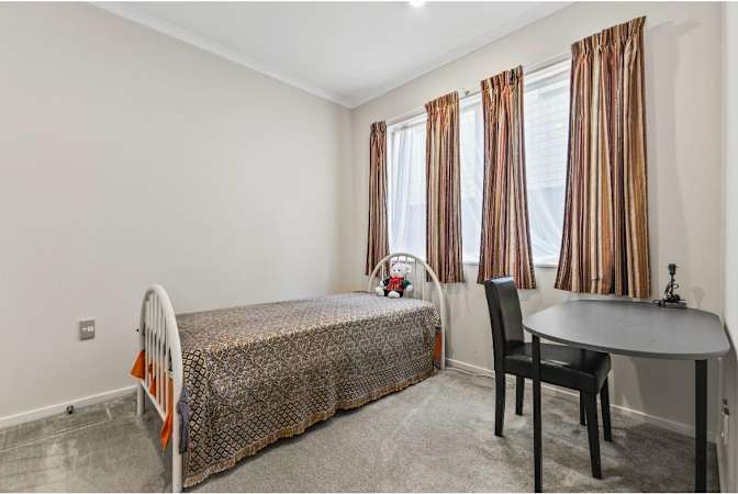 Neera Naidoo's room