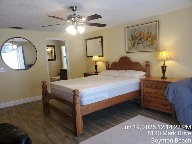 Jason Bryan, Realtor's room