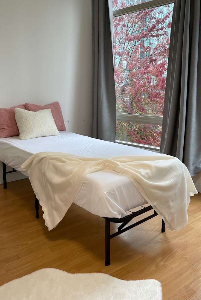 Van House's room