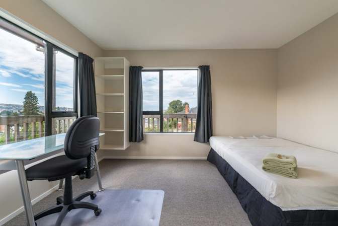 Thomas's room