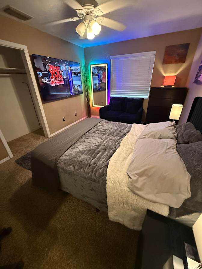 Julian Guerrero's room